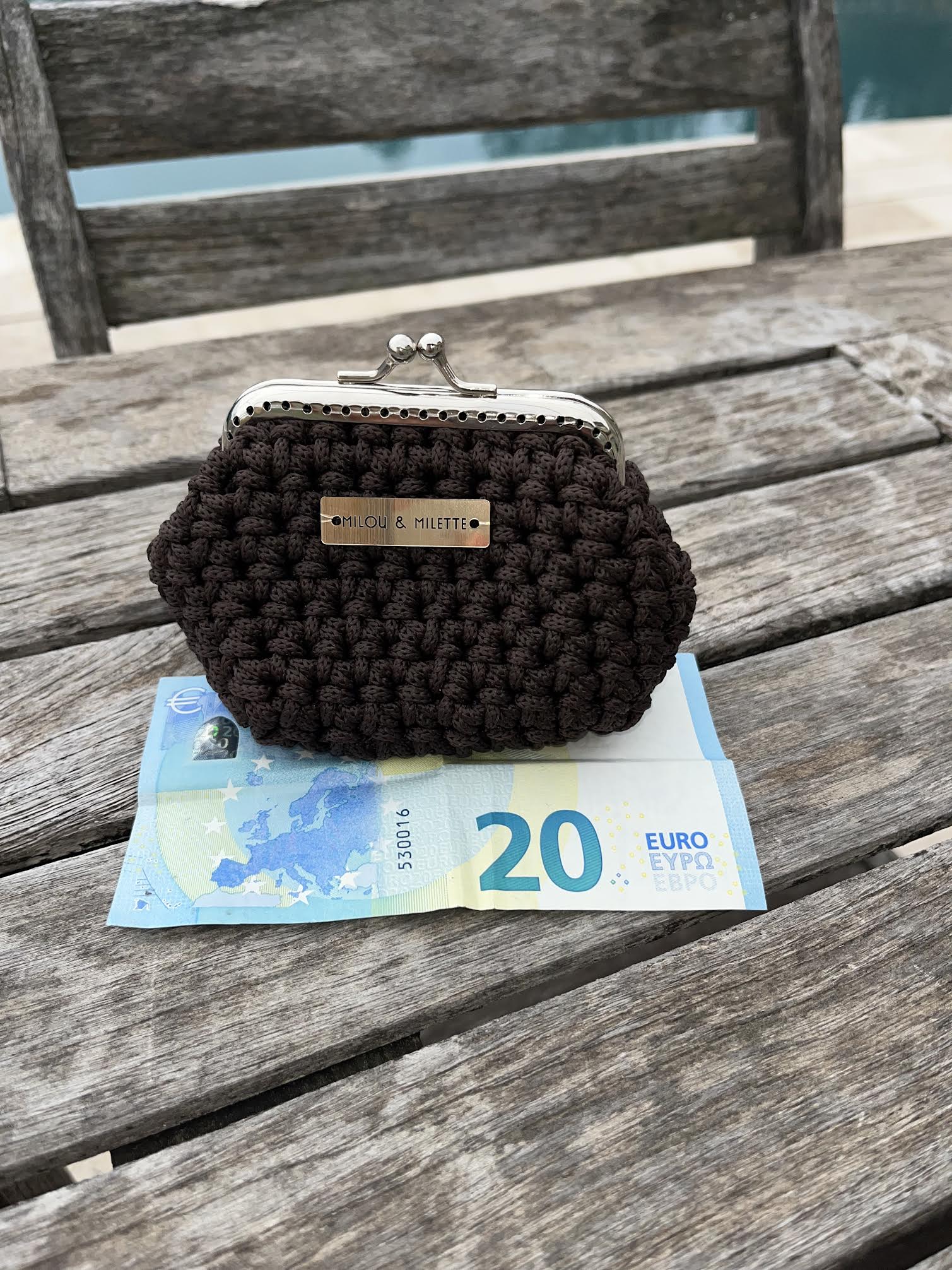 Porte-monnaie au crochet Mini Riviera - Terre d'olivier - Pièce unique - Milou & Milette