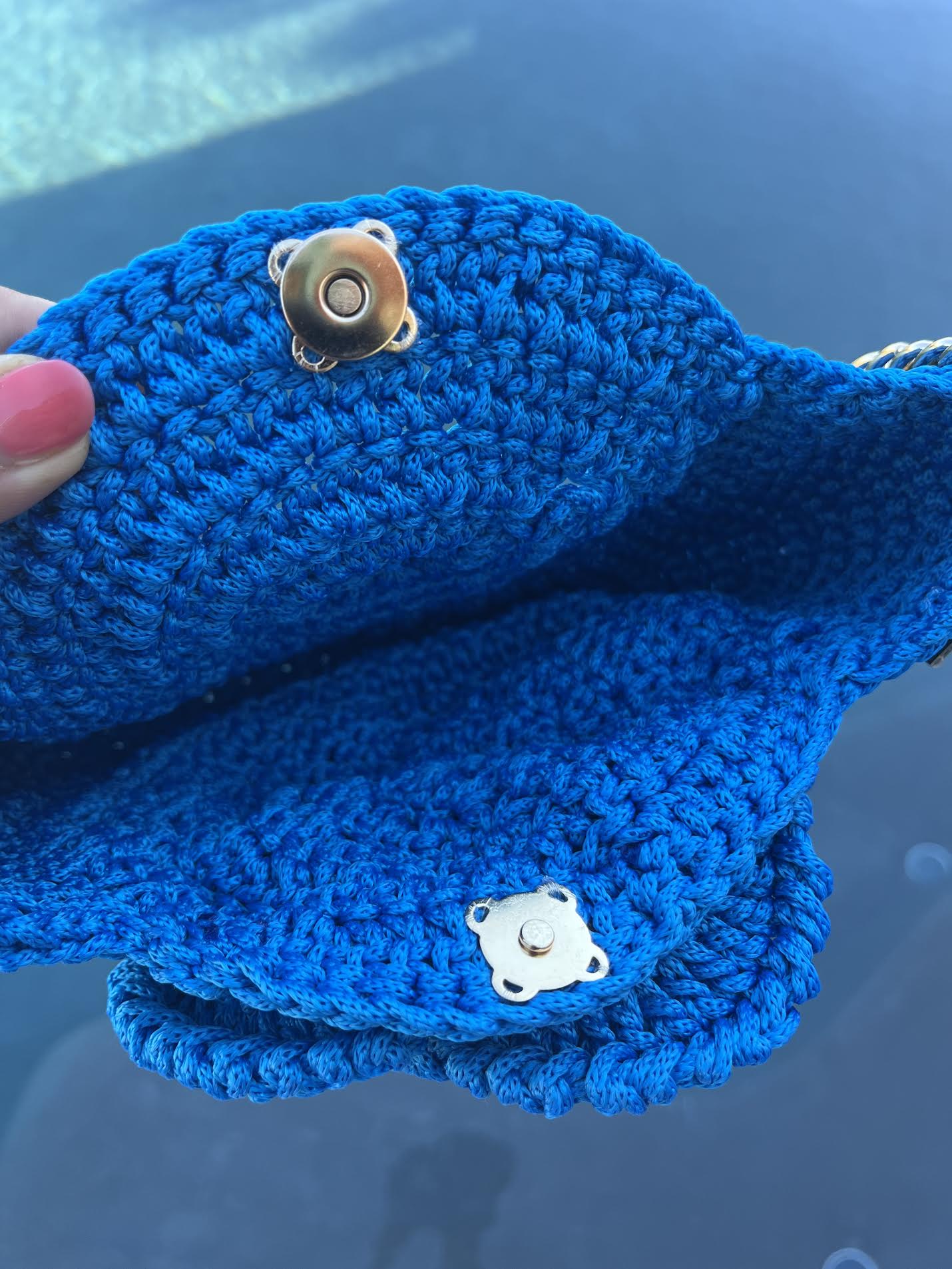 Sac fleur bleu au crochet fabrication artisanale fait main, création unique Milou & Milette Provence Méditerranée
