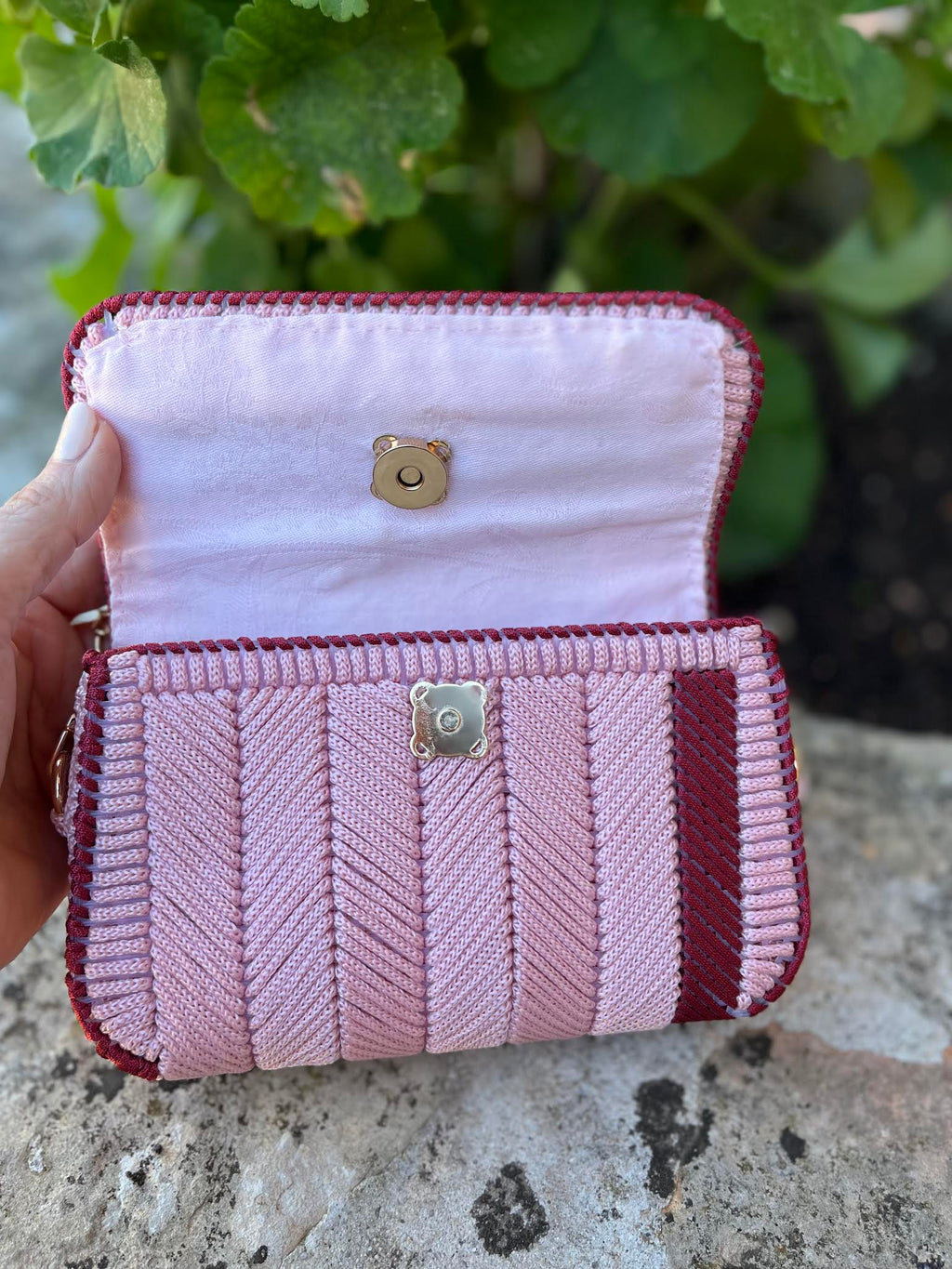 mini sac canevas fait main rose et grenat femme chaine dorée- Milou et Milette- détails