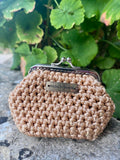 Porte monnaie crocheté entièrement à la main en Provence- Beige lumineux - Pièce unique - Milou & Milette