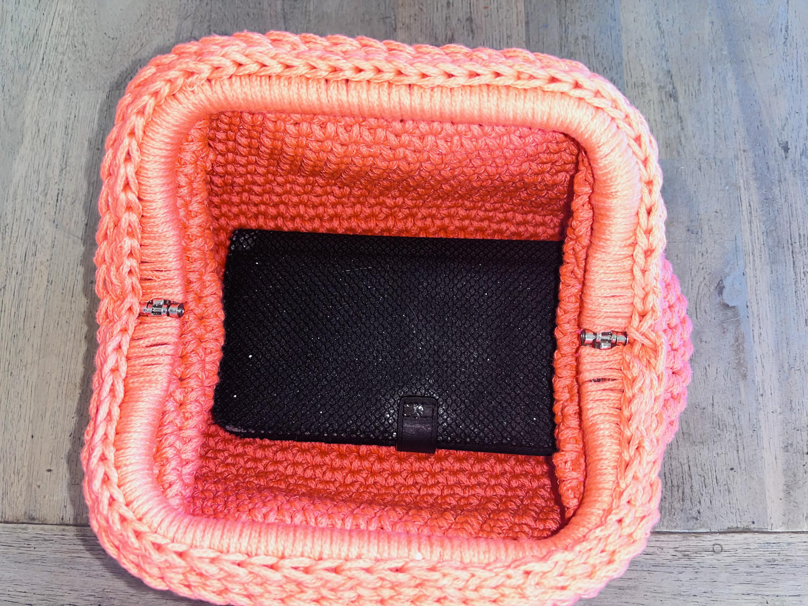 sac crochet fait main corail femme  taille M - sac bohème Riviera été - Pièce unique - Milou et Milette