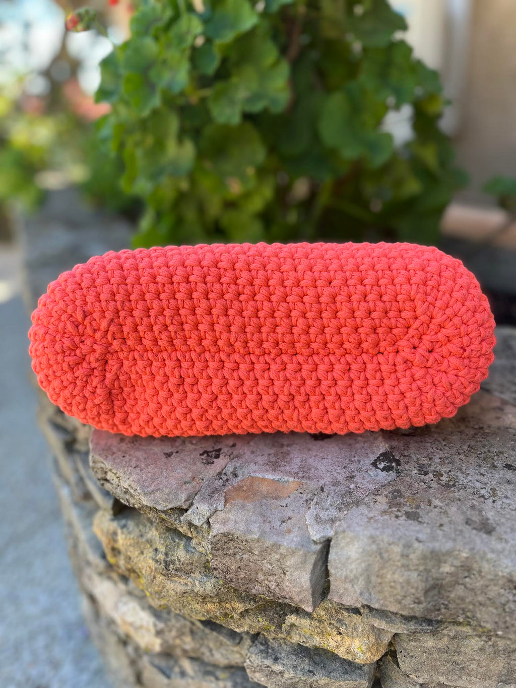 sac crochet fait main corail femme  taille M - sac bohème Riviera été - Pièce unique - Milou et Milette- dessous