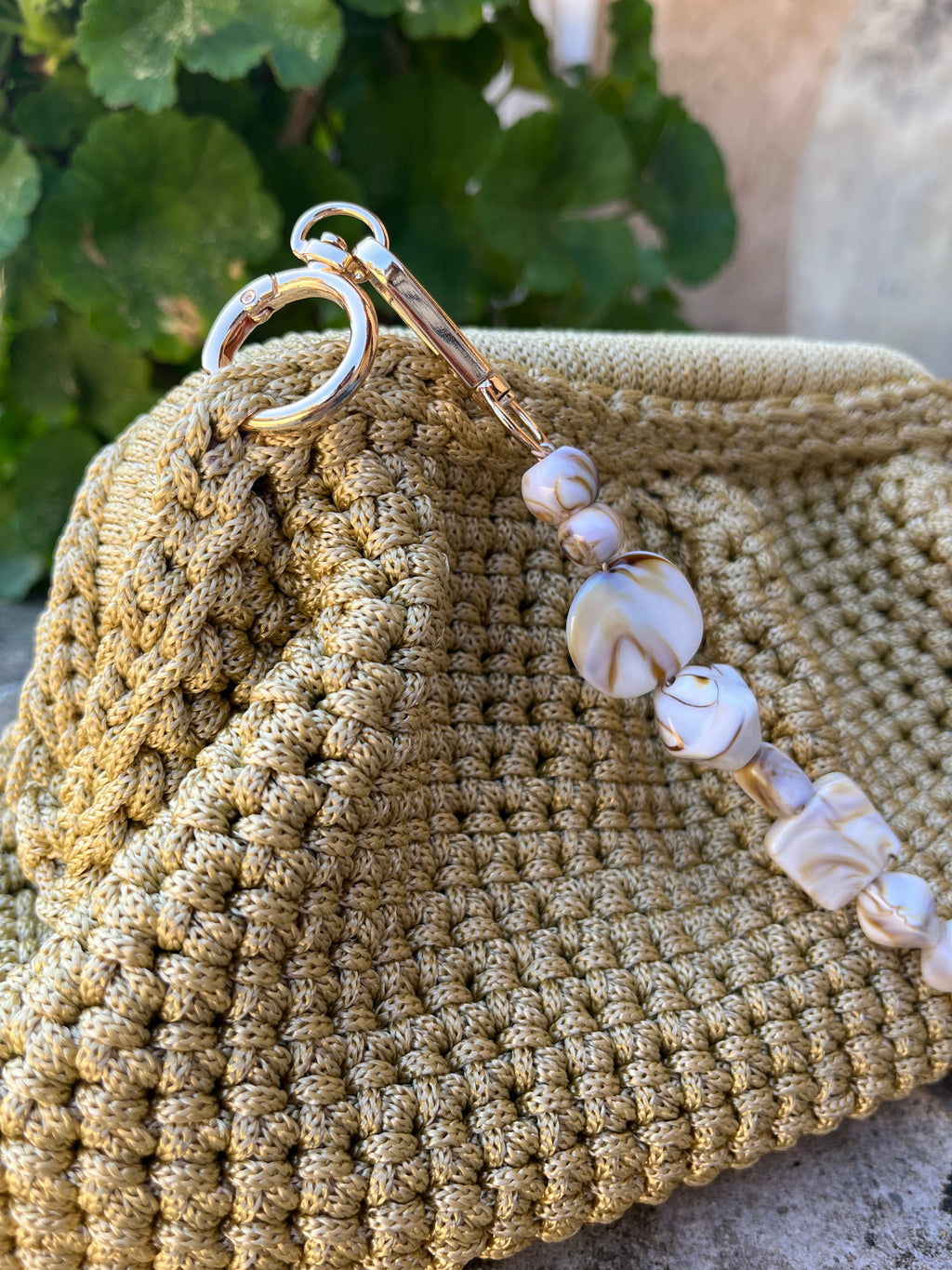 zoom -sac crochet femme  dune fait main style méditerranéen  Milou et Milette