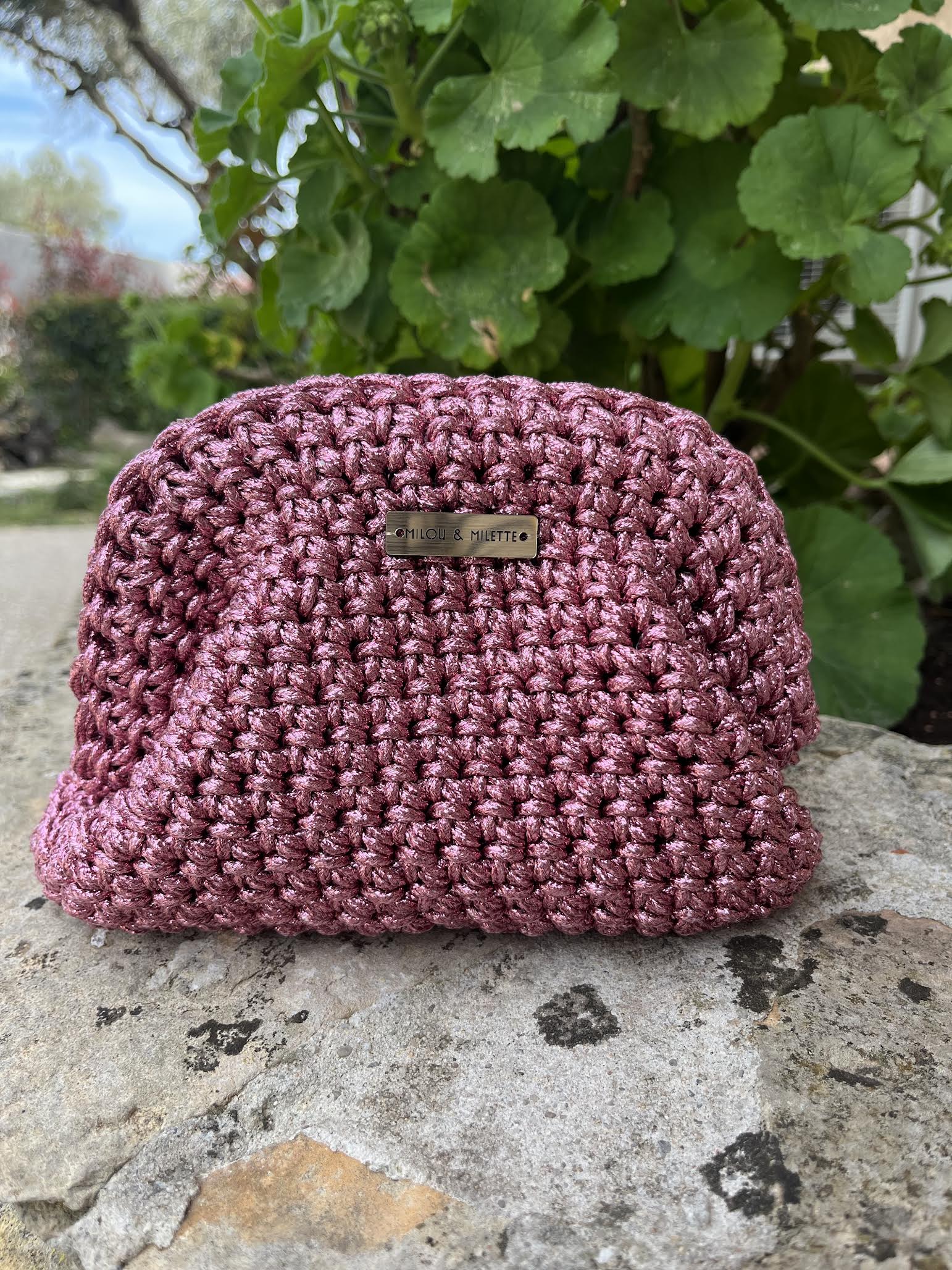 petit sac crochet fait main rose brillant femme - sac bohème Riviera - Milou et Milette