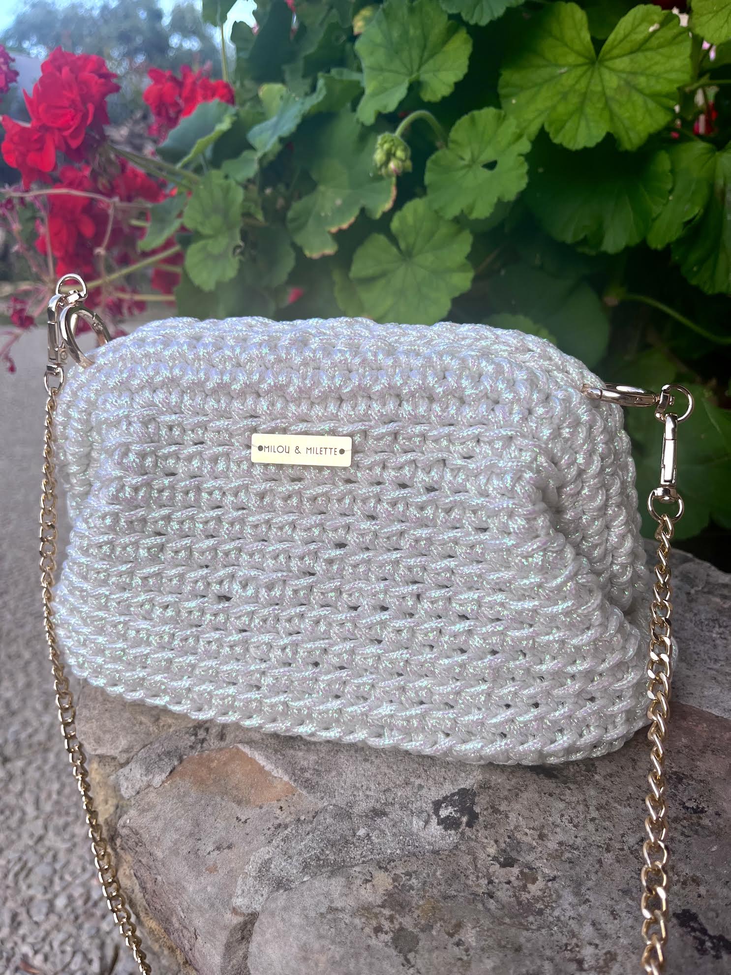 Sac Riviera blanc nacré irisé et anse dorée - Sac au crochet fait main - Milou & Milette