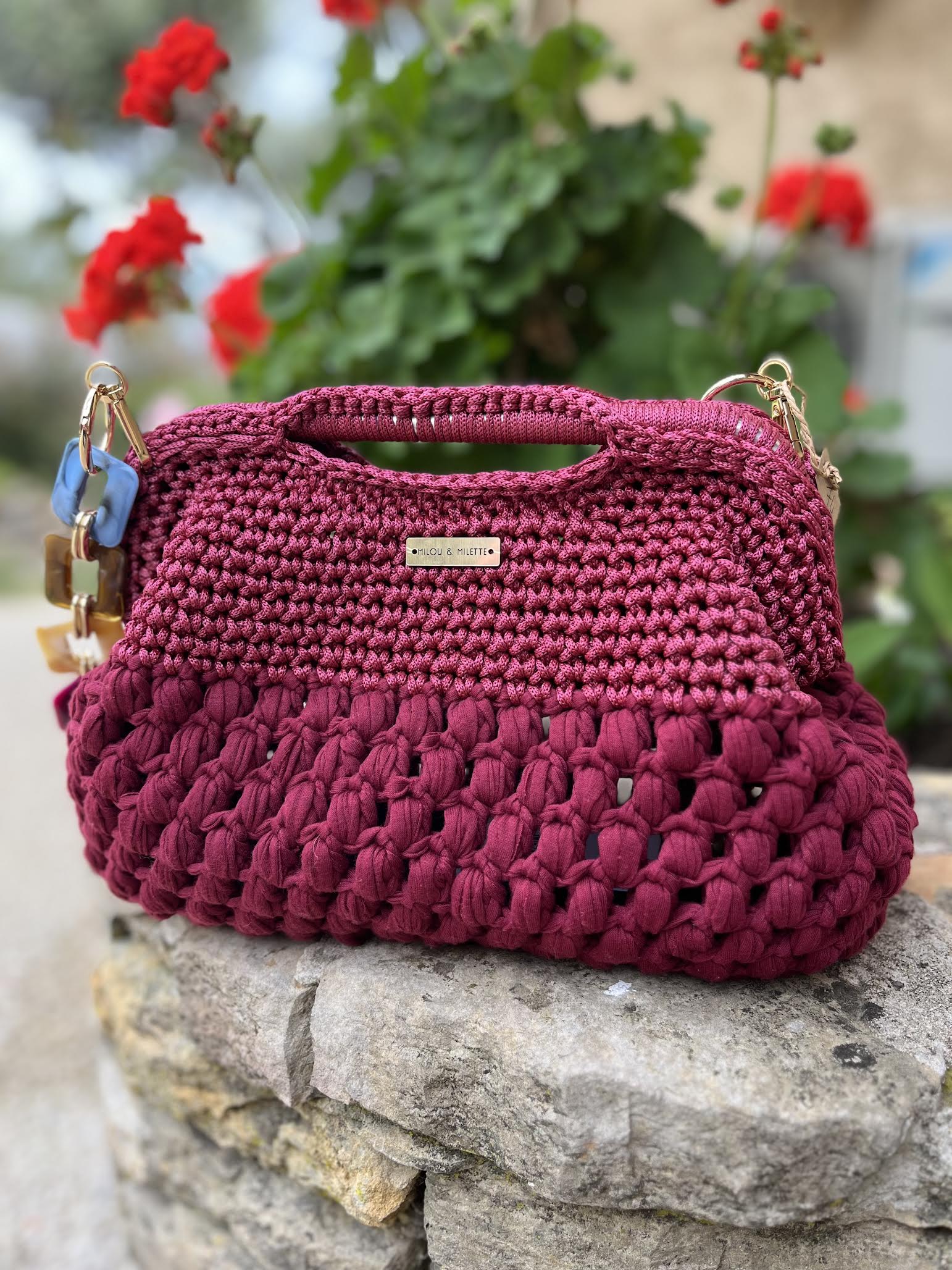 Sac crochet fait main rouge grenat, grand modèle Riviera, anse intégrée, pièce unique Milou & Milette