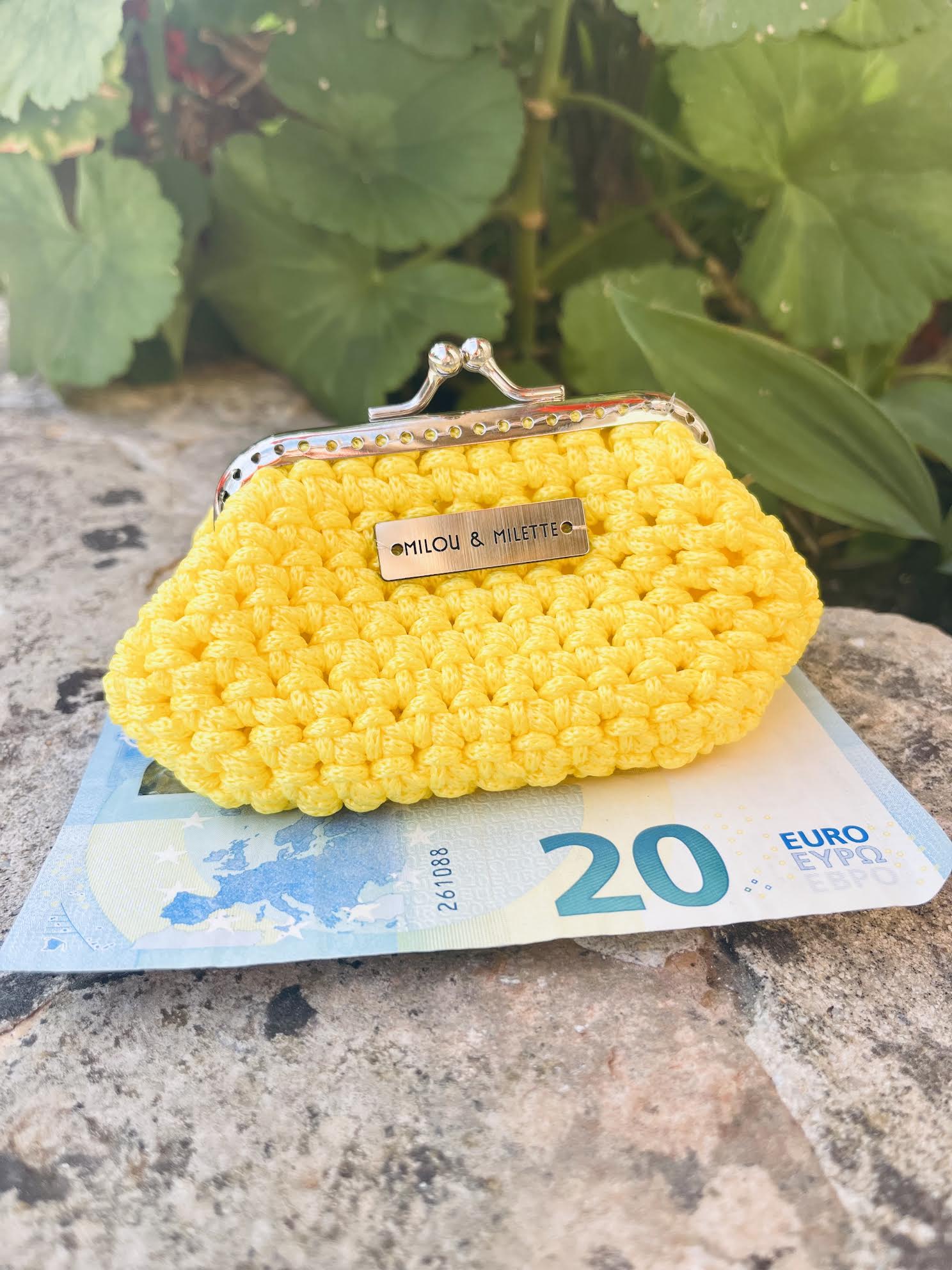 mini Riviera-porte monnaie-jaune canai-crochet-faitmain en Provence