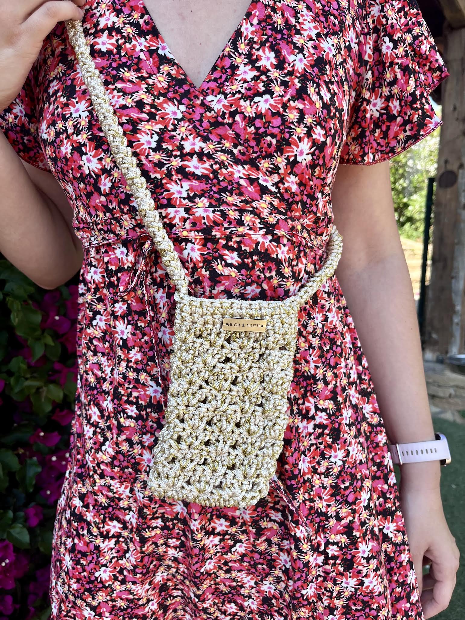 Pochette téléphone crochetée à la main- portée