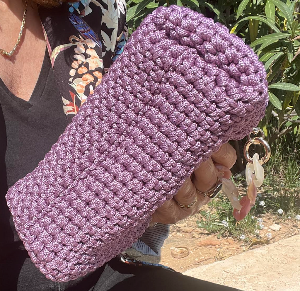 sac crochet femme lavande rosé petit modèle - fait main - Riviera - Pièce unique - Milou et Milette- détail dessous sac