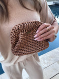 Sac au crochet bronze réalisé entièrement à la main. Une création artisanale française unique, élégante et lumineuse signée Milou & Milette