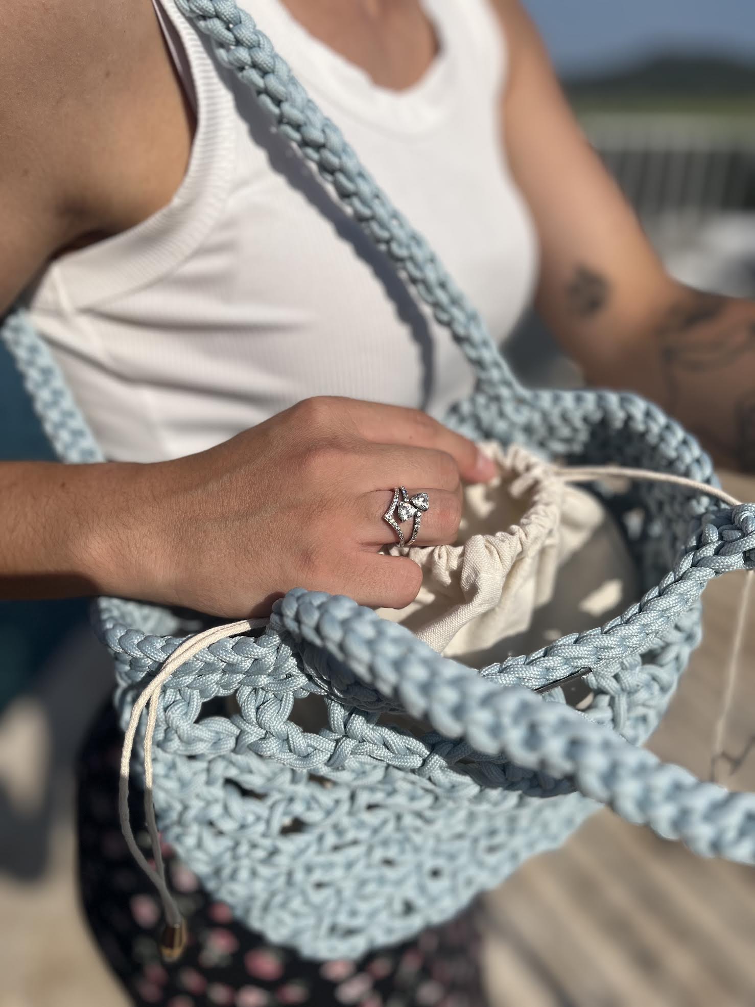 Vue intérieure du sac avec fermeture coulissante